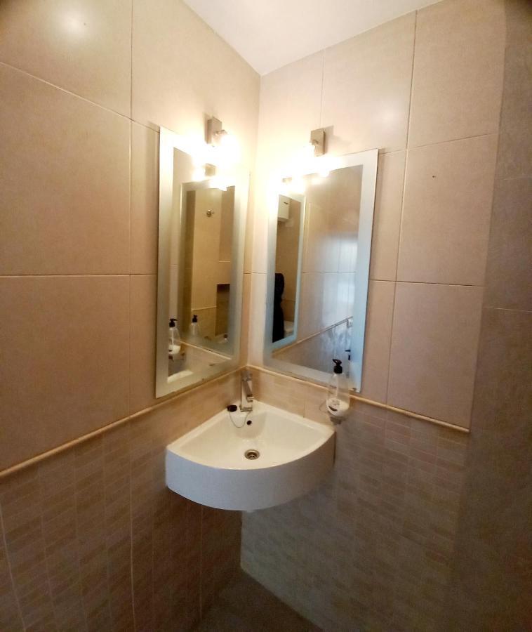 La Siesta Apartment Benidorm Bagian luar foto