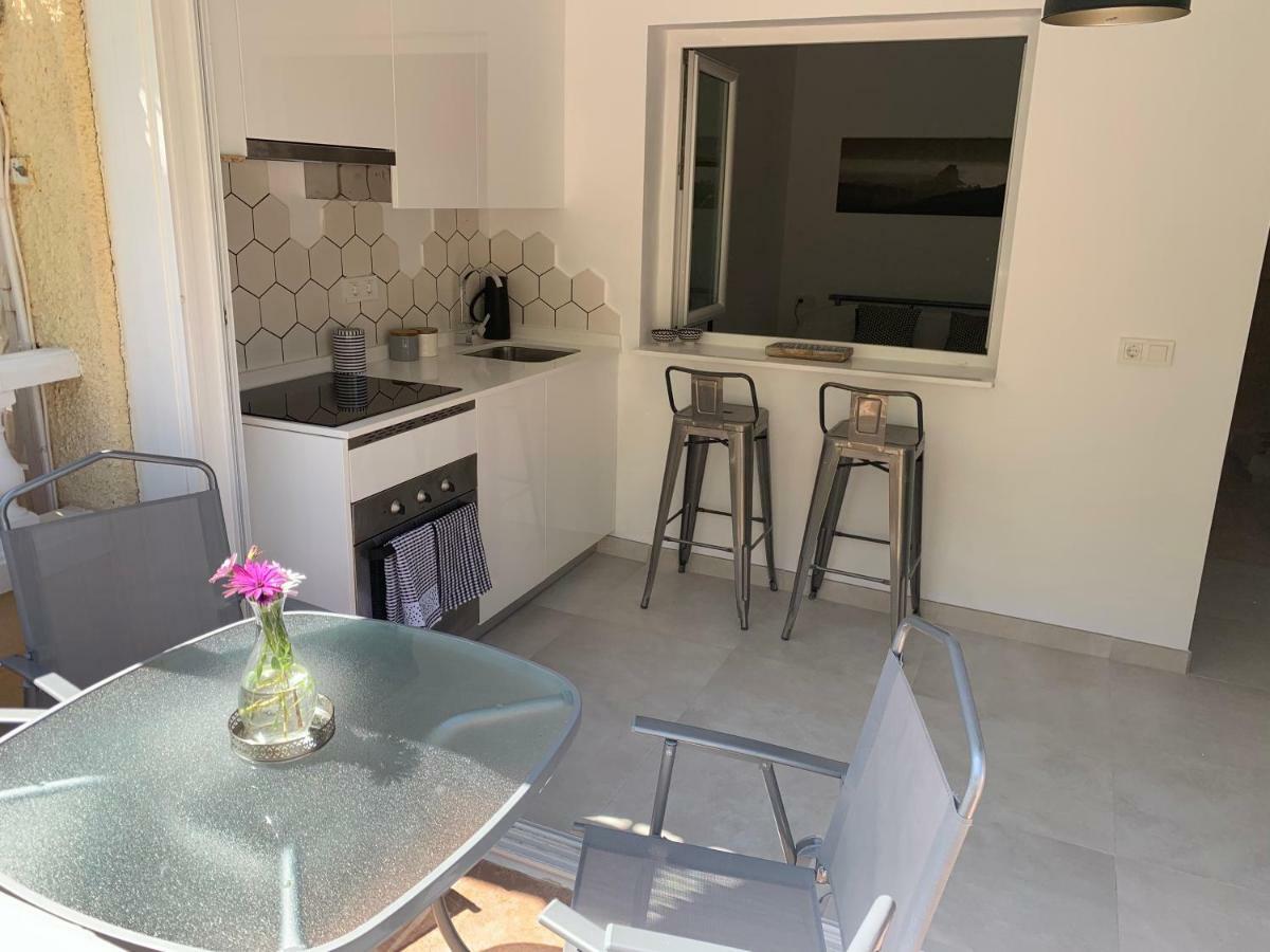 La Siesta Apartment Benidorm Bagian luar foto