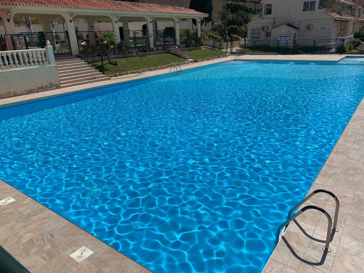 La Siesta Apartment Benidorm Bagian luar foto